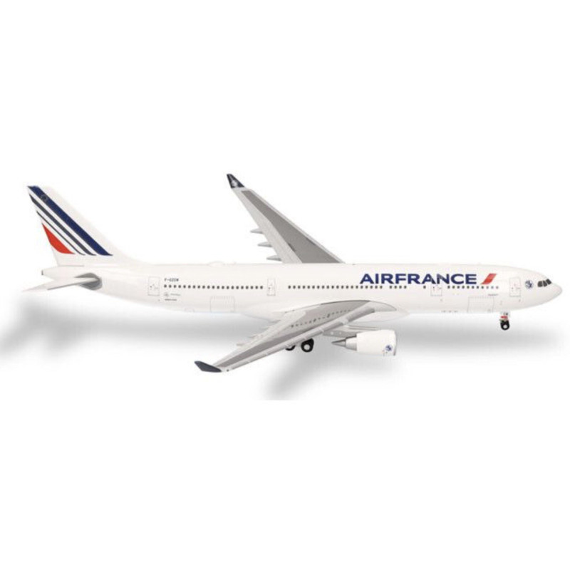 AIRBUS A330-200 Air France (new colors) Valençay