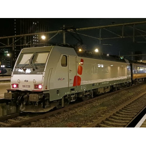 Arnold ARN-HN2691 NS TRAXX, Electric Locomotive , silver livery
